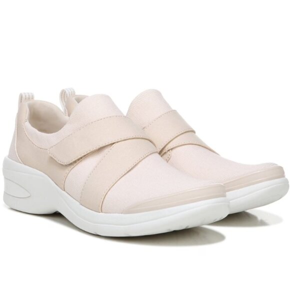 Bzees Women's Refresh Slip On Sneaker (WIDE) - Picture 1 of 11